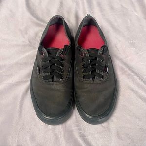 Black vans skate sneakers